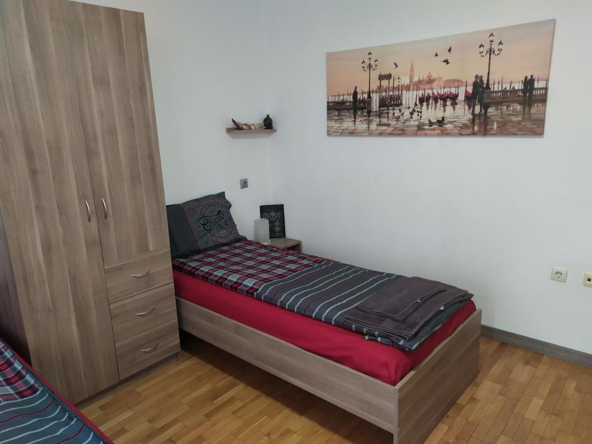 Apartament Bogoslovovi Βάρνα Εξωτερικό φωτογραφία